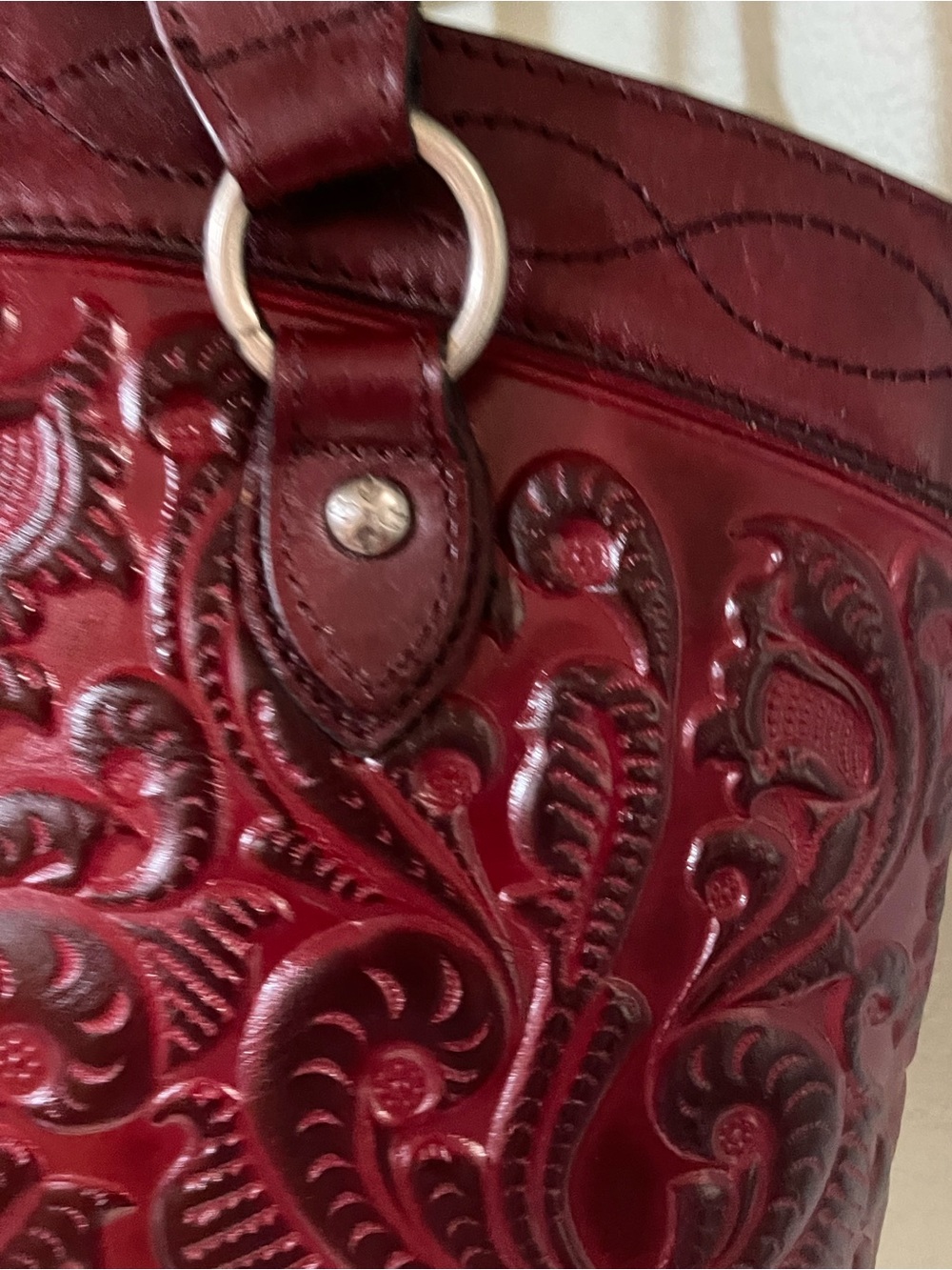 Patricia Nash Burgundy Tooled Plum Leather Shoulder Bag - Picture 4 of 11